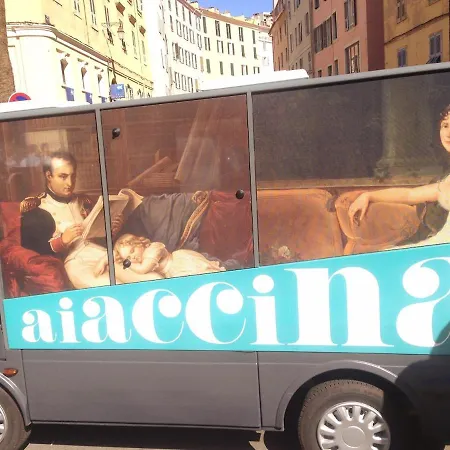 アパート Helios Grand Terrasse Panoramique Magique アジャクシオ